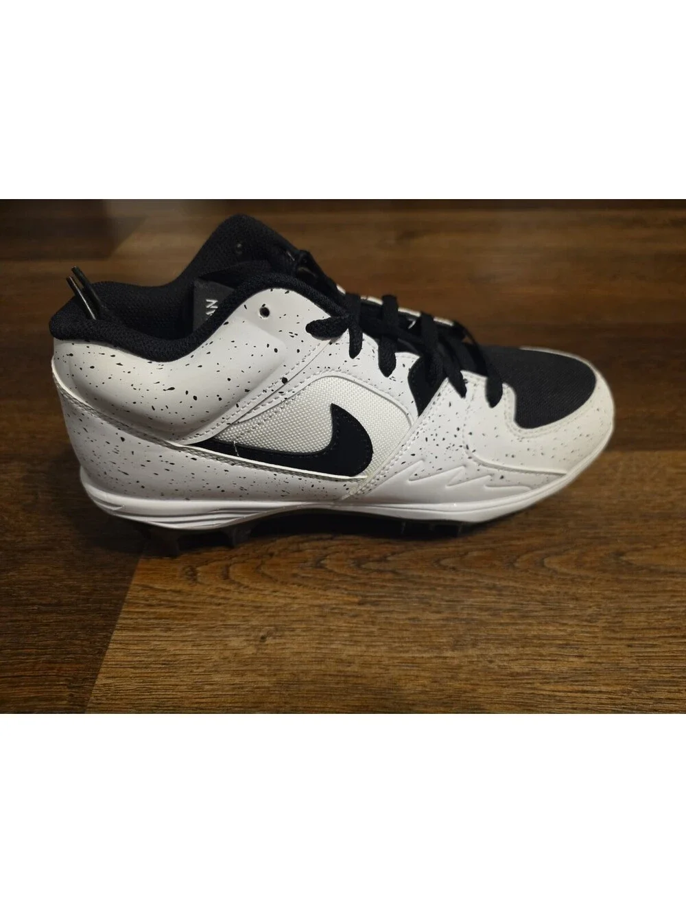 Size 10.5- Air Jordan Stadium 90 TD Cleat 'White Black' HQ0210 100 Men's